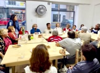 Balladares con jubilados: “No se abandona a quienes lo dieron todo”