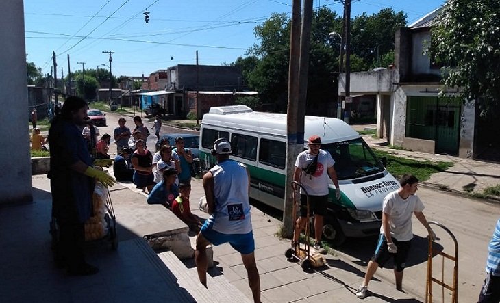 La Provincia entregará 172.000 bolsones de alimentos para las escuelas de La Matanza