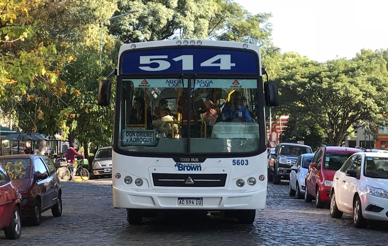 Transporte gratuito para trabajadores del sistema de Salud de Brown