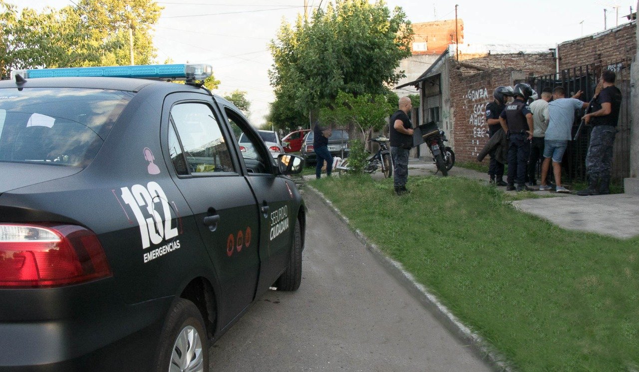 Lanús: 120 detenidos por violar la cuarentena