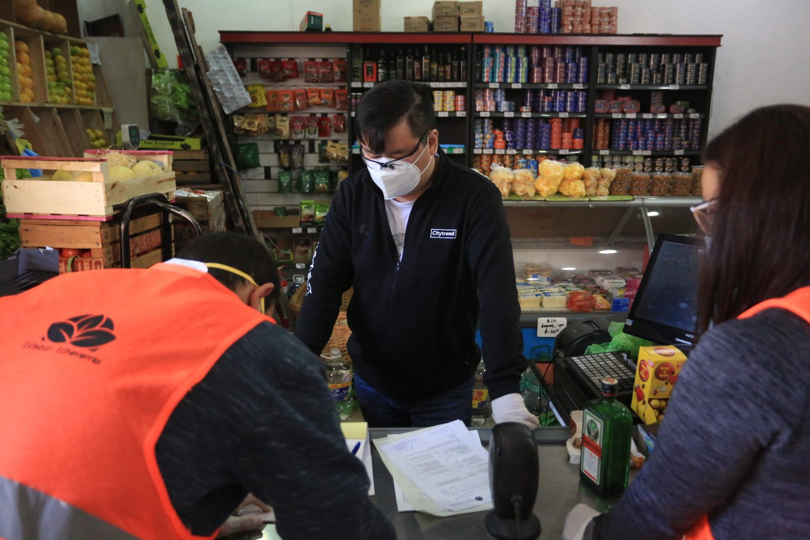 El Municipio clausuró un mercado por sobreprecios de hasta el 45%