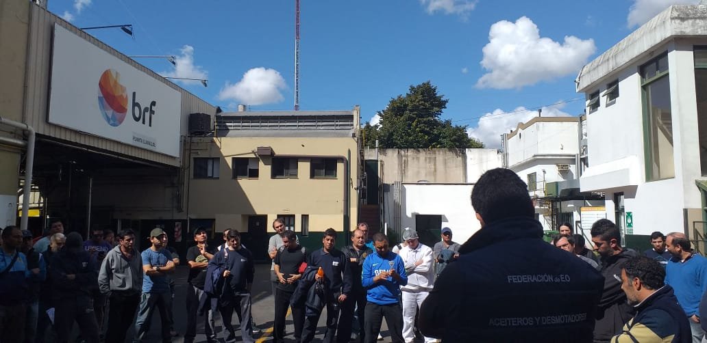 Llavallol: luego del reclamo de los trabajadores, reactivan la empresa Dánica