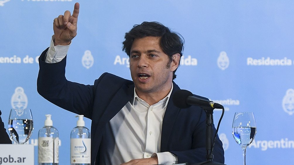 Kicillof anunció que industrias podrán abrir «con protocolos» y que comercio «seguirá igual»