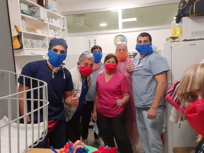 Segunda entrega de barbijos foto 1