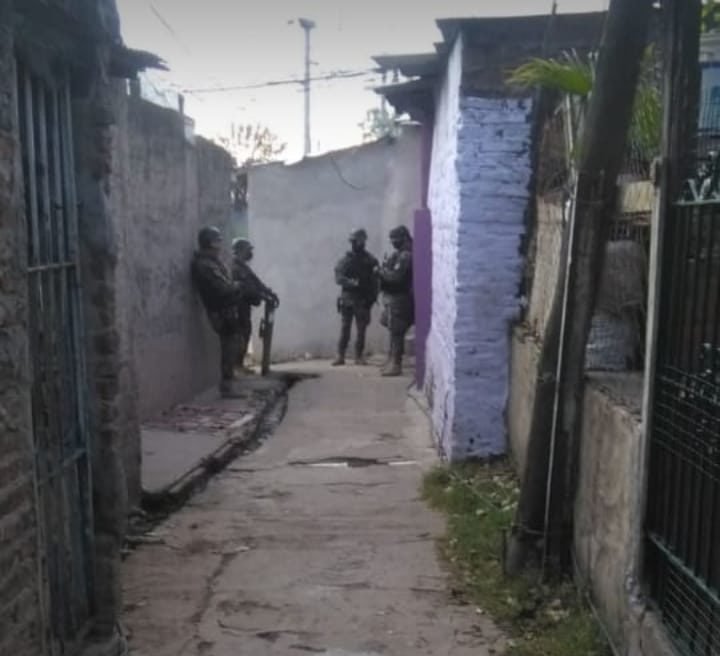 Vecinos del barrio aislado Villa Azul de Quilmes: “Con estas medidas no se enfrenta la pandemia”
