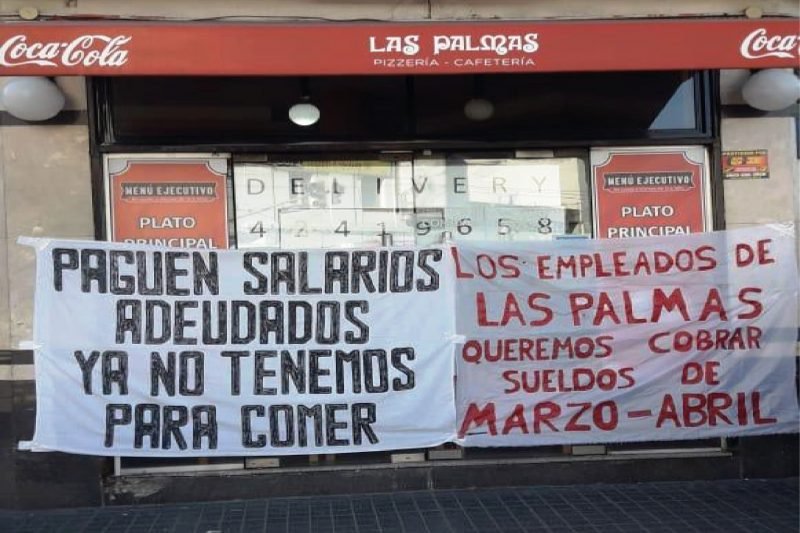 Luego de una semana de reclamo, trabajadores de la histórica pizzería “Las Palmas” de Lanús consiguieron el pago de sus sueldos