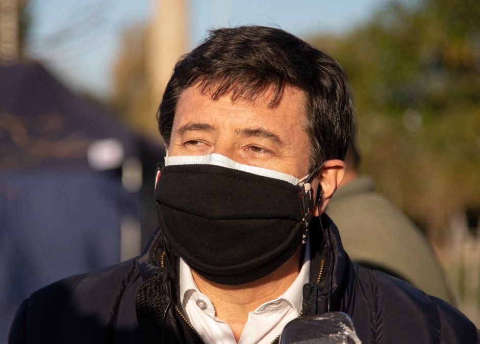 Arroyo se hizo el hisopado y volvió a Buenos Aires en un vuelo aparte