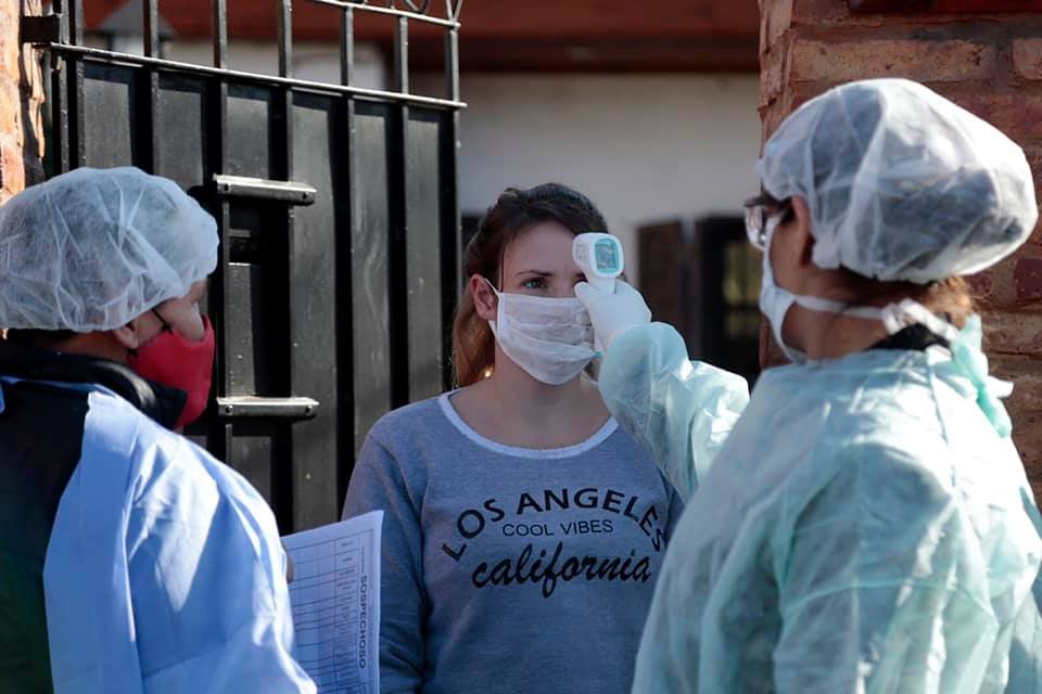 Brown: el Municipio ya realizó seis mil controles de Covid-19 en localidades y avanza con más barrios