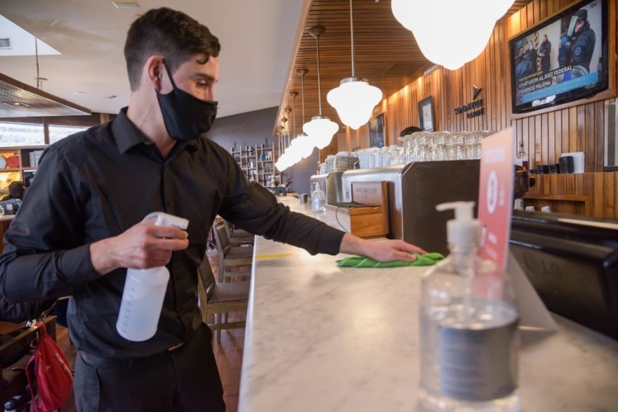 Refuerzan controles en bares y quintas para evitar juntadas por el Día del Amigo