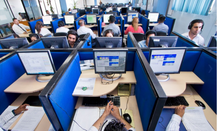 Basta de Call Centers: descentralizar para una mayor productividad y mejor experiencia del cliente
