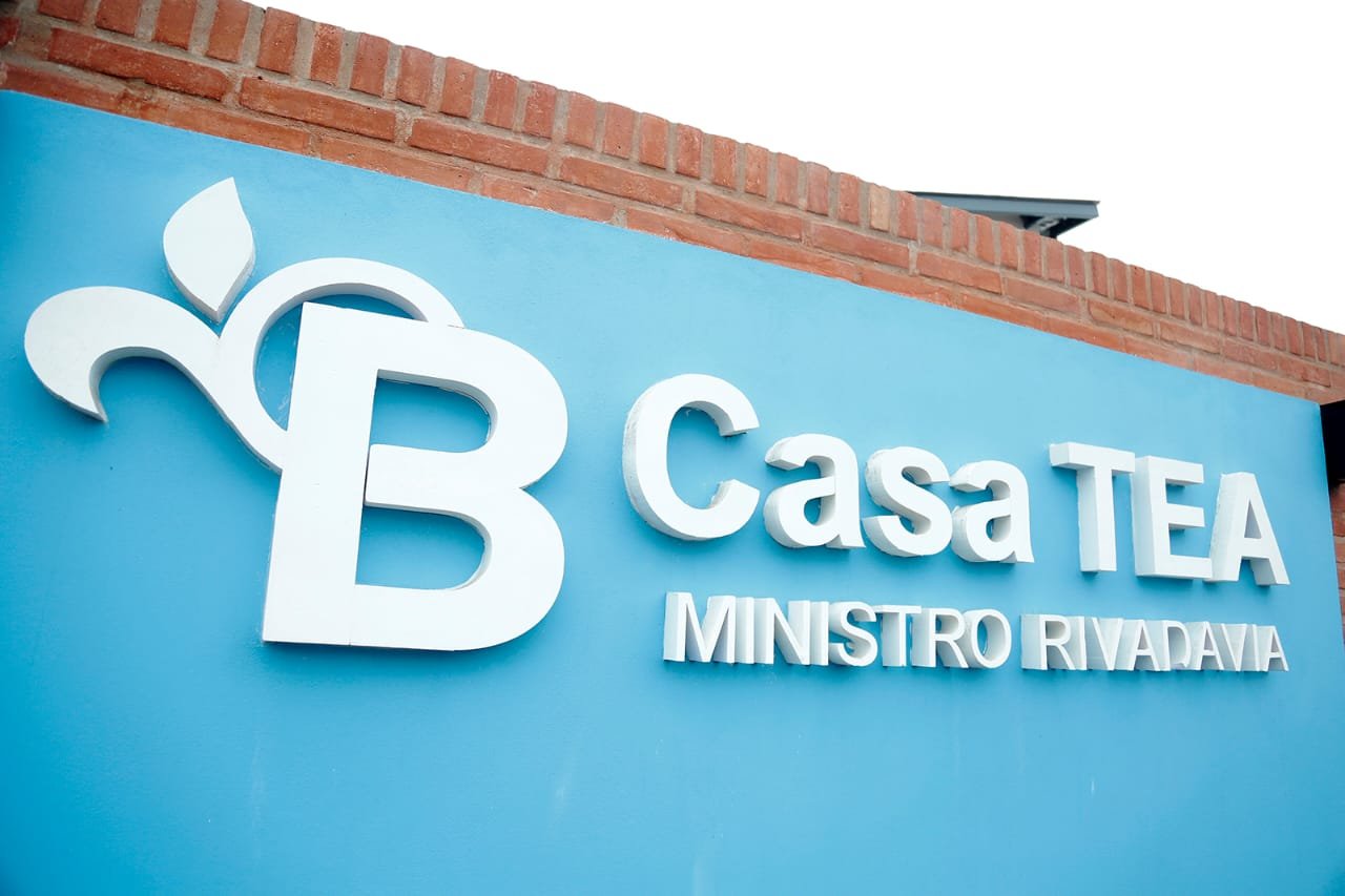 Cascallares inauguró el nuevo edificio del Centro de Salud Mental «Casa TEA»