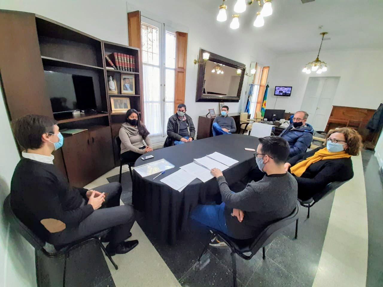 Presentarán un proyecto que plantea exenciones impositivas a comerciantes del distrito