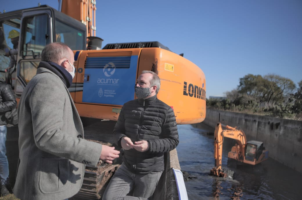 Sabbatella e Insaurralde recorrieron el operativo de limpieza de arroyos de Lomas