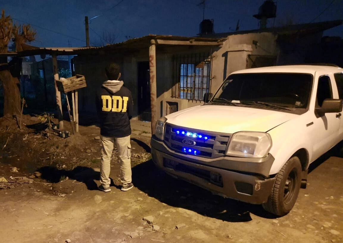 Los vendía a 50 mil pesos: detienen a un revendedor de terrenos tomados