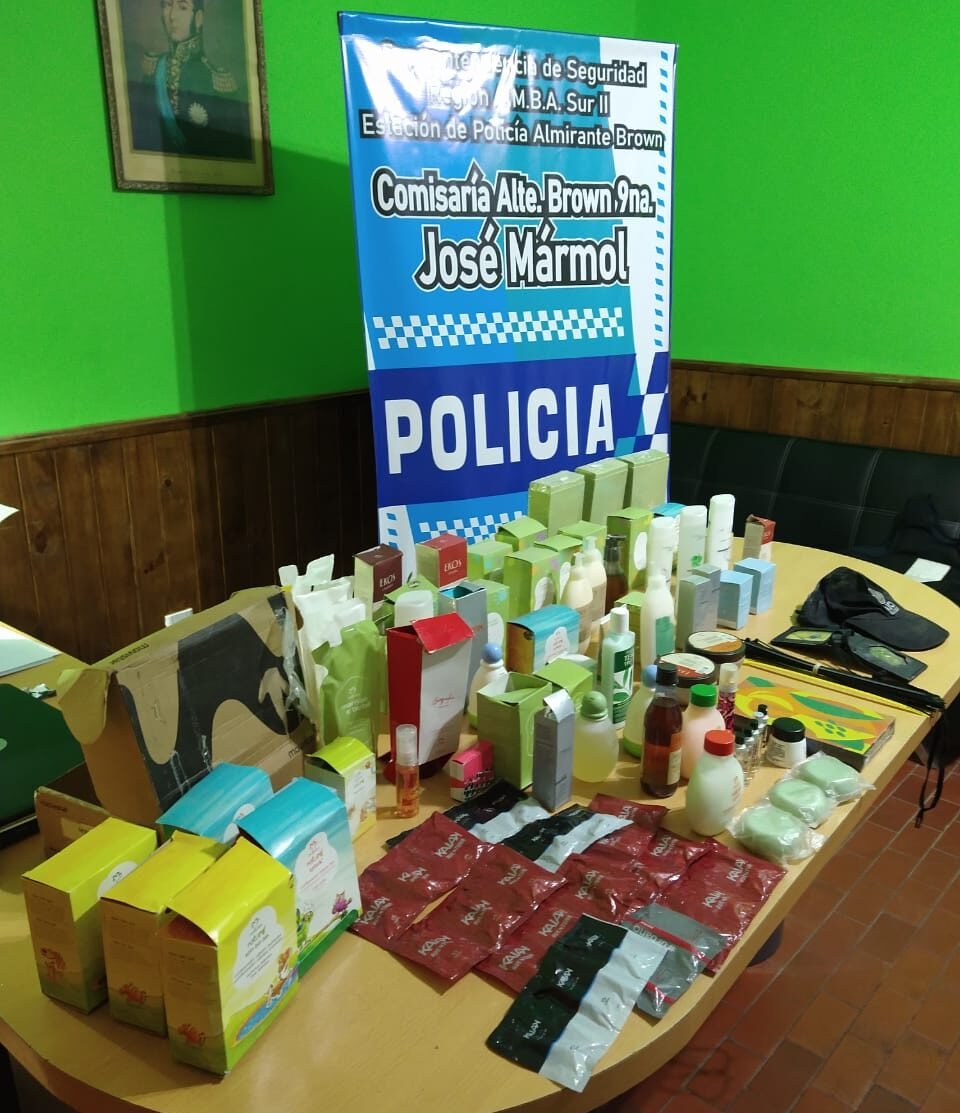 Cae mimbro de una banda que asaltaba a repartidores de Mercado Libre