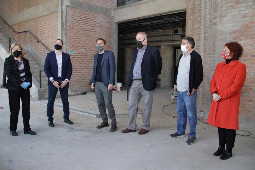 Obras públicas por 64 millones para la UNLa