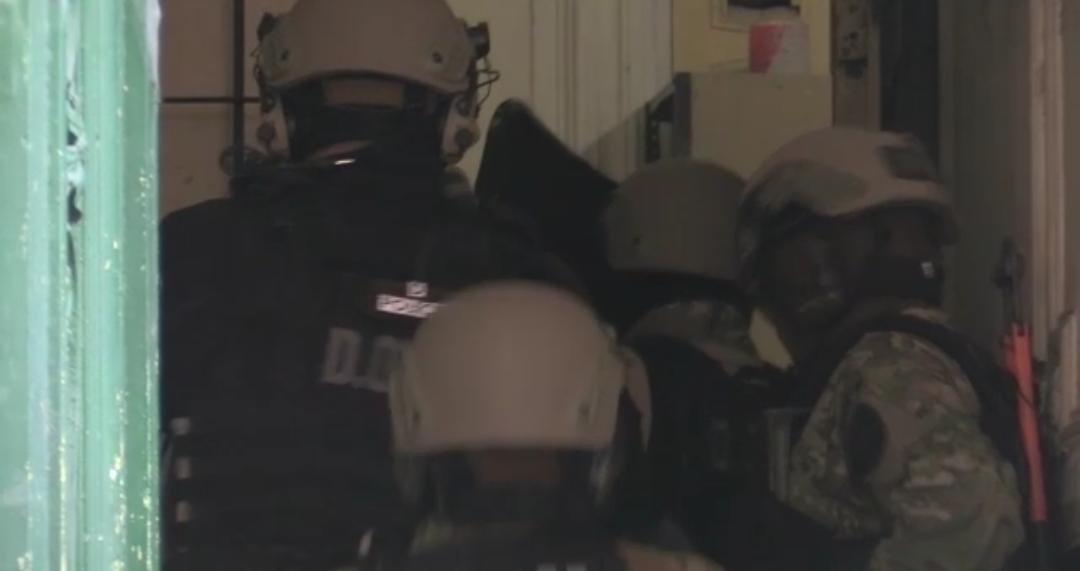 Allanamiento en Constitución por venta de drogas: dos detenidos