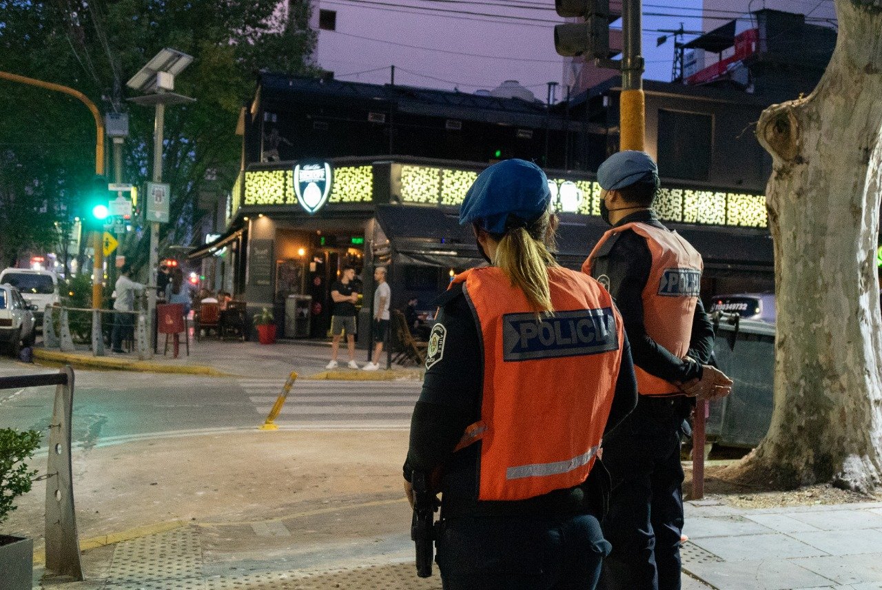Lanús: comenzaron los operativos adicionales de seguridad en las zonas gastronómicas