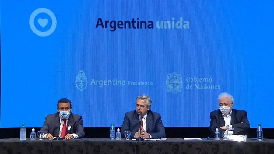 El Presidente anunció que el aislamiento seguirá por 14 días en ocho provincias y el AMBA