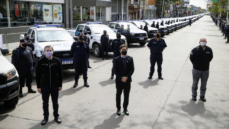 Gray, Kicillof y Berni presentaron 60 nuevos patrulleros para Esteban Echeverría