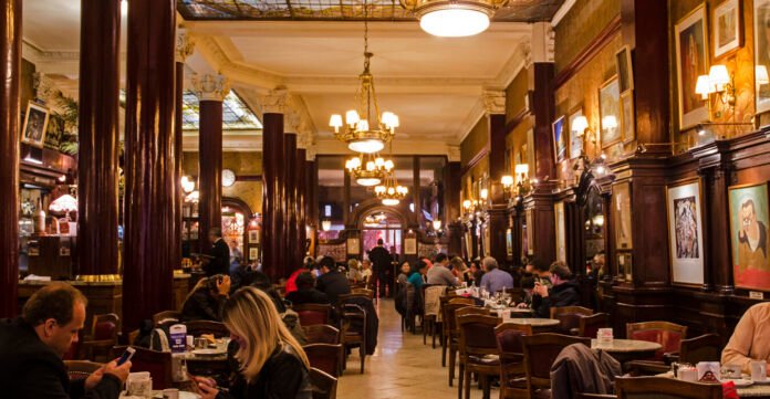 FOTO-Tortoni-Salón-Web-1349x699