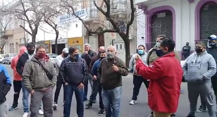 Trabajadores de Minoridad marcharán a La Plata en reclamo por paritarias