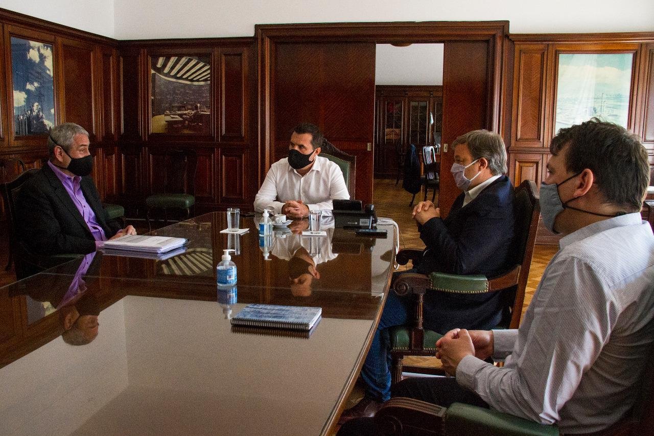 Mariano Cascallares con el Secretario de Energía de la Nación, Darío Martínez, buscando mejoras en el servicio de Edesur