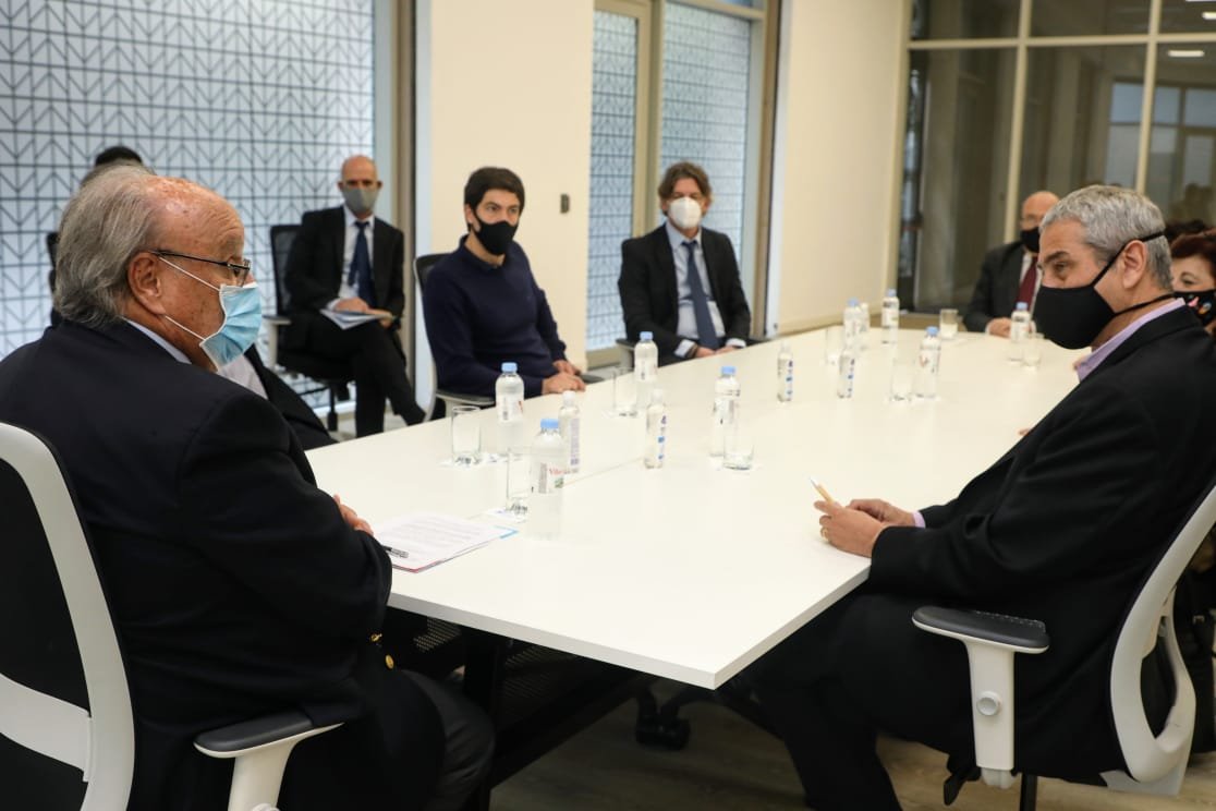 Para adquirir insumos municipales: el intendente Ferraresi firmó un convenio con el titular del Banco de Inversión y Comercio Exterior, José Ignacio de Mendiguren