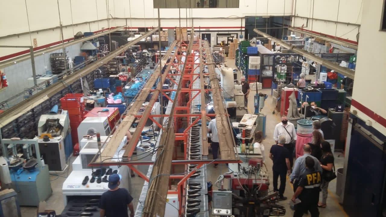 Desarticulan una organización dedicada a maniobras de evasión millonarias