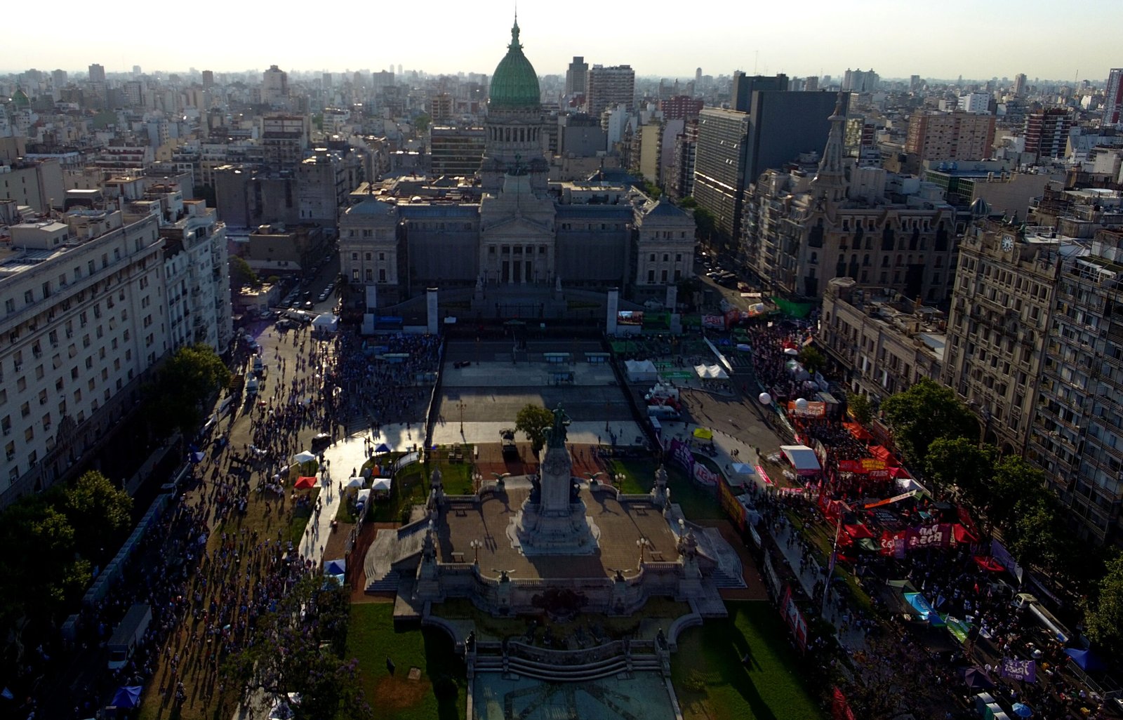 Avanza en el Senado el debate sobre la legalización del aborto y se votará a la madrugada
