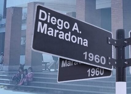 La calle Río de Janeiro pasa a llamarse Diego Armando Maradona