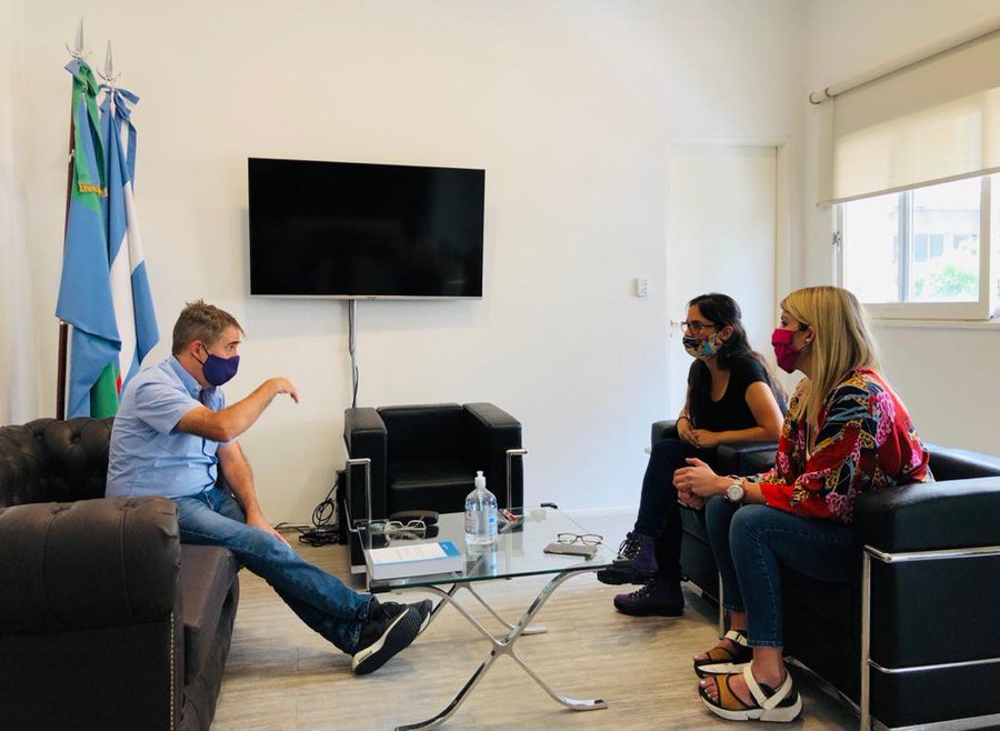 El Defensor del Pueblo de la Provincia recibió a la joven que denunció a su tío por abuso sexual cuando era niña