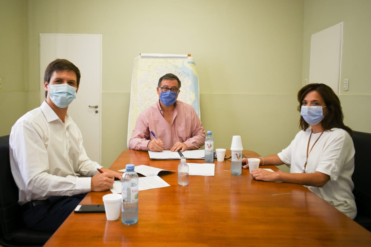 Firma de convenios con vialidad provincial