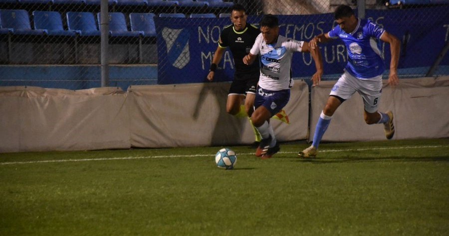 Igualaron Temperley y Estudiantes de Río Cuarto y los dos quedaron lejos de la punta