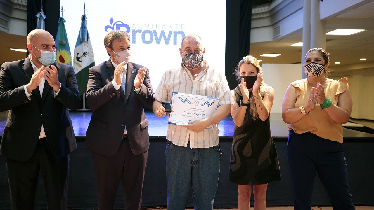 Cascallares valoró el compromiso de los trabajadores municipales»en un año muy difícil