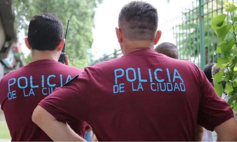 Desmienten que un miembro de la Policía de la Ciudad haya fallecido tras recibir la Sputnik V