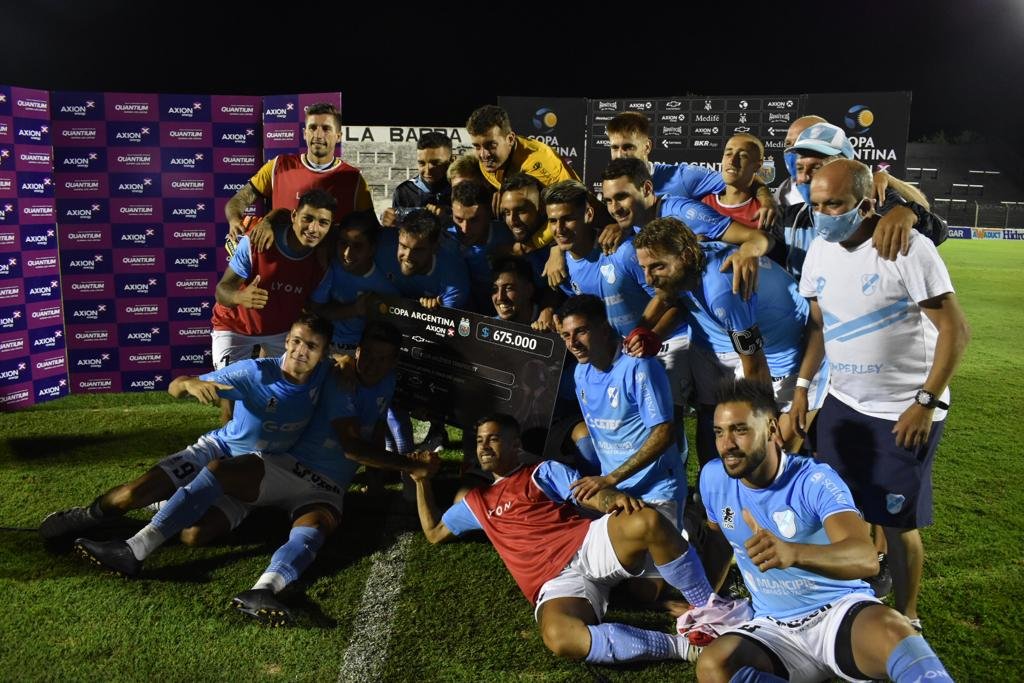 Por penales avanza Temperley en la Copa Argentina