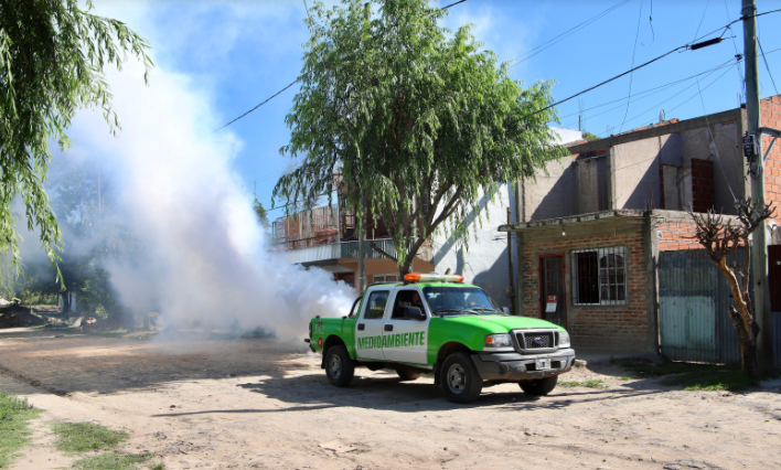 Operativos de fumigación en El Jagüel