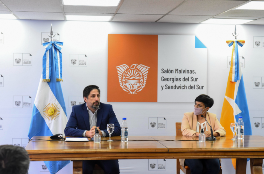 Trotta insistió en que las clases presenciales serán «escalonadas» y con «alternancia»