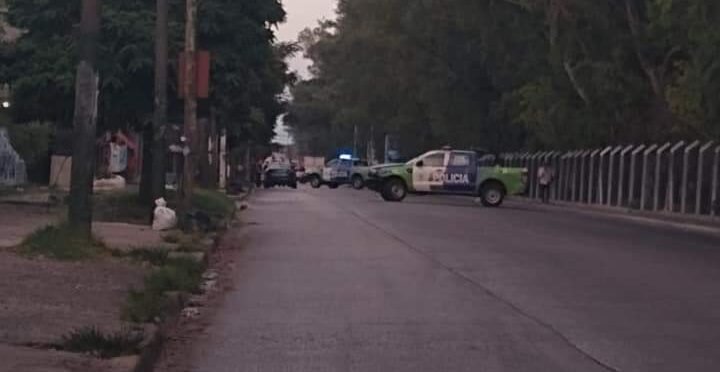 Una mujer policía mata a un delincuente al salir en defensa de una vecina asaltada en Villa Centenario