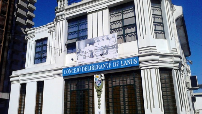 Juntos por el Cambio pide informe a los hospitales para saber si vacunaron en forma irregular a concejales