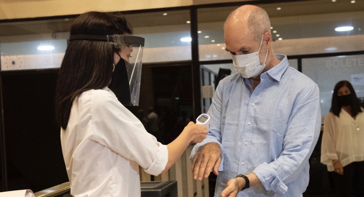 Denunciaron a Rodríguez Larreta por «privatizar» la campaña de vacunación contra el coronavirus