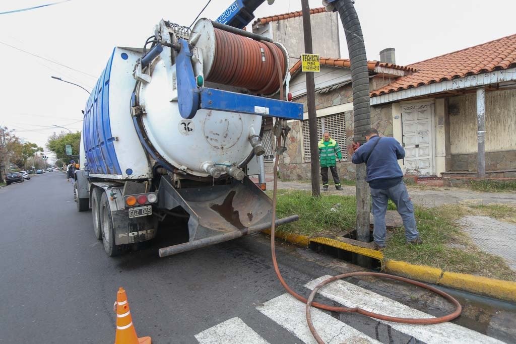 Operativo de defensa Civil y Espacio Público por fuertes lluvias