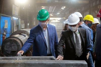 Cascallares y Schale recorrieron el Parque Industrial con foco en la producción