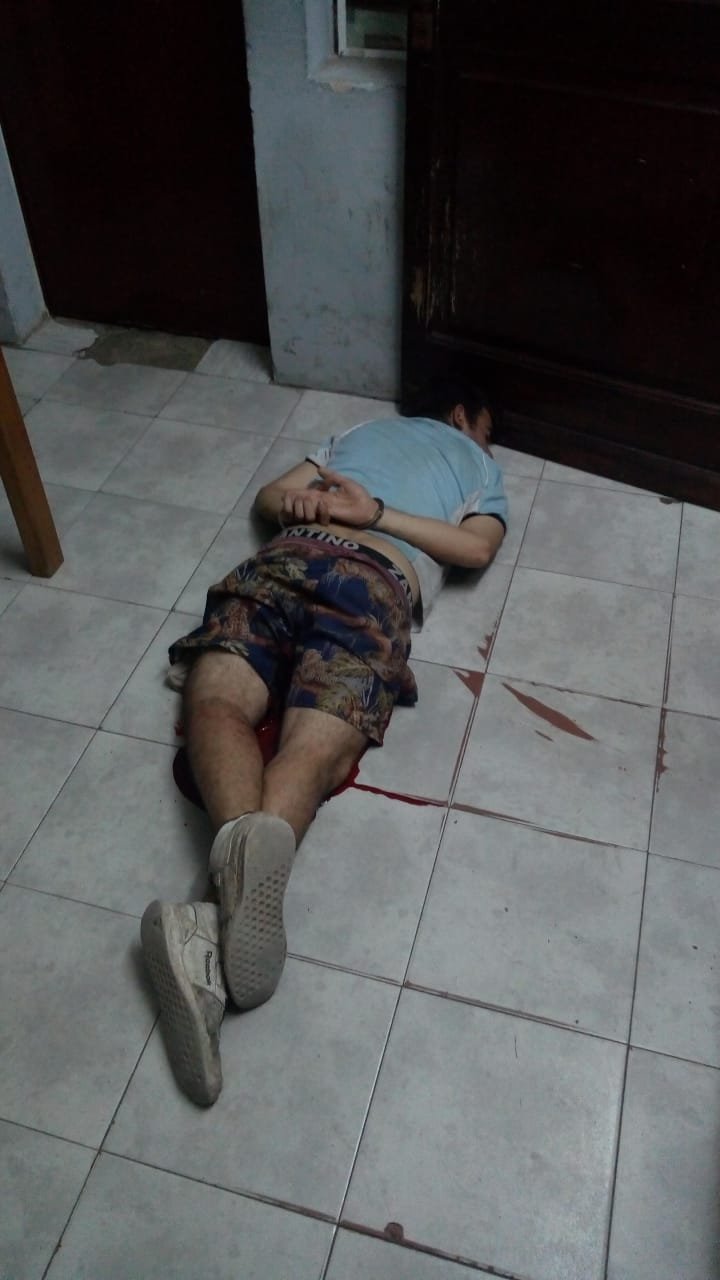 Don Orione: entró a las patadas al destacamento, agredió a una oficial, quiso quitarle el arma y terminó baleado