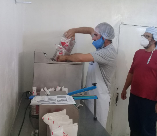 Experiencias en San Vicente y Luján: pasteurizar leche dentro del sachet