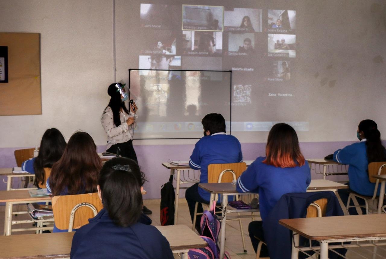 Media sanción al proyecto de Juntos por el Cambio para que las escuelas privadas bonaerenses regularicen sus deudas
