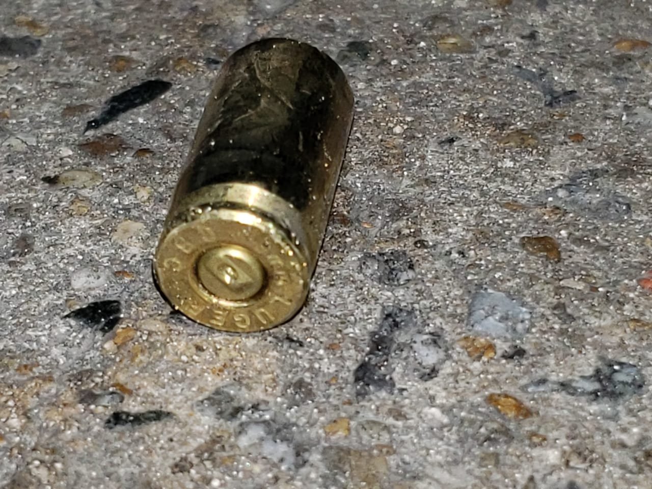 Villa Tesei: una niña de 6 años fue herida de bala por dos hombres quienes dispararon a su casa