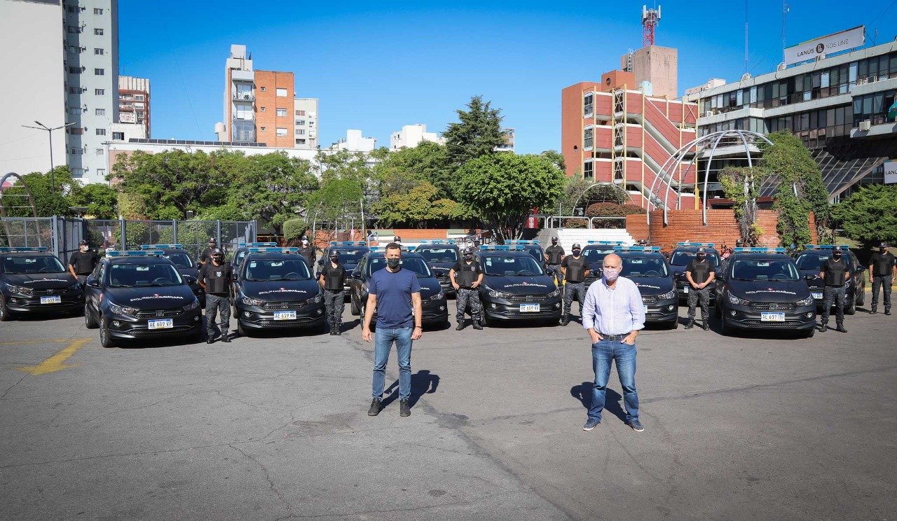 Seguridad: Lanús sumó otros 15 móviles que patrullarán las calles del distrito