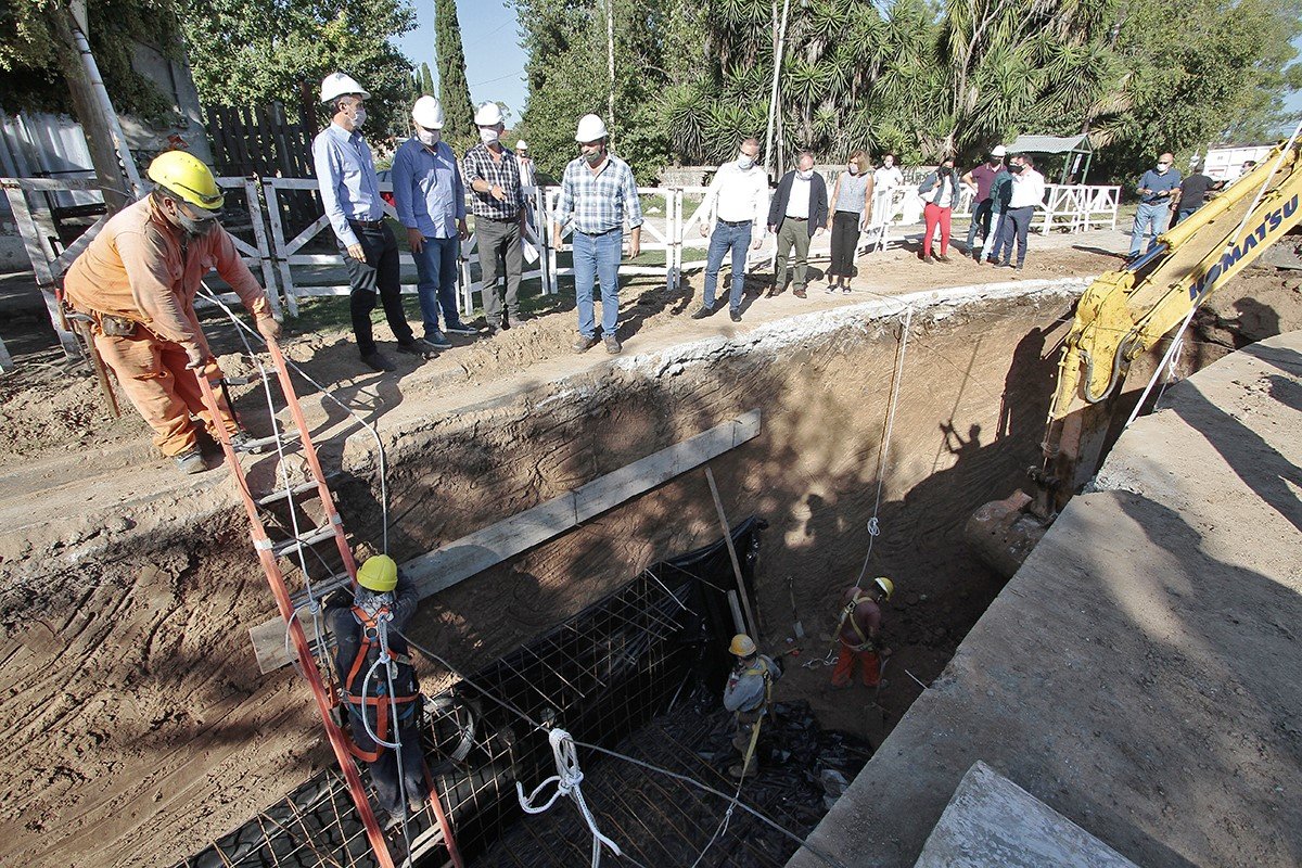 Cascallares y Katopodis recorrieron una histórica obra hidráulica para Longchamps y Burzaco